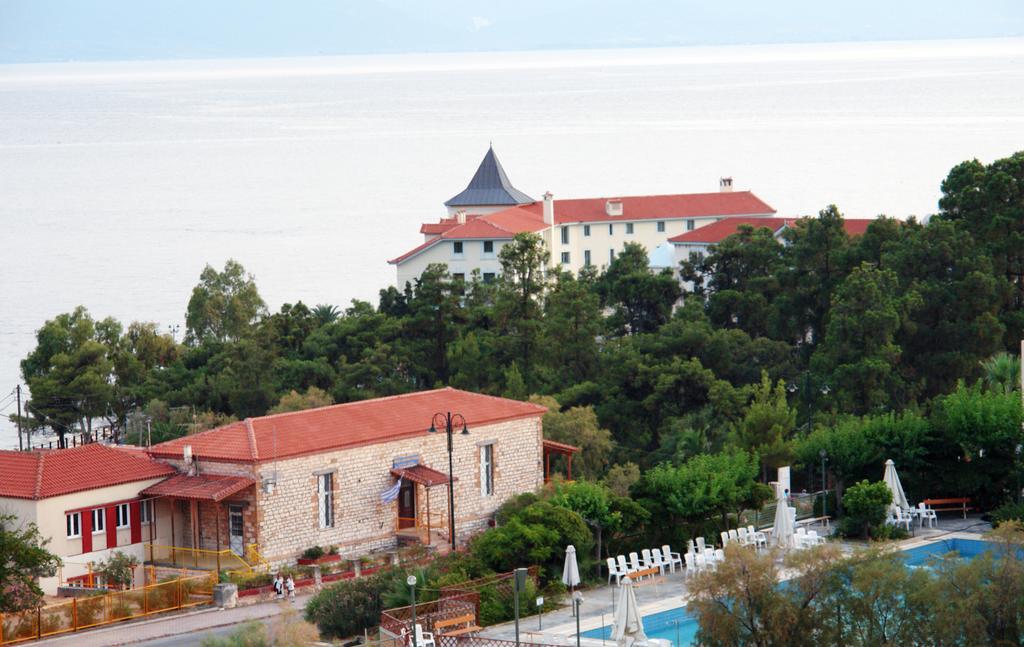Rodon Hotell Loutrá Edipsoú Eksteriør bilde